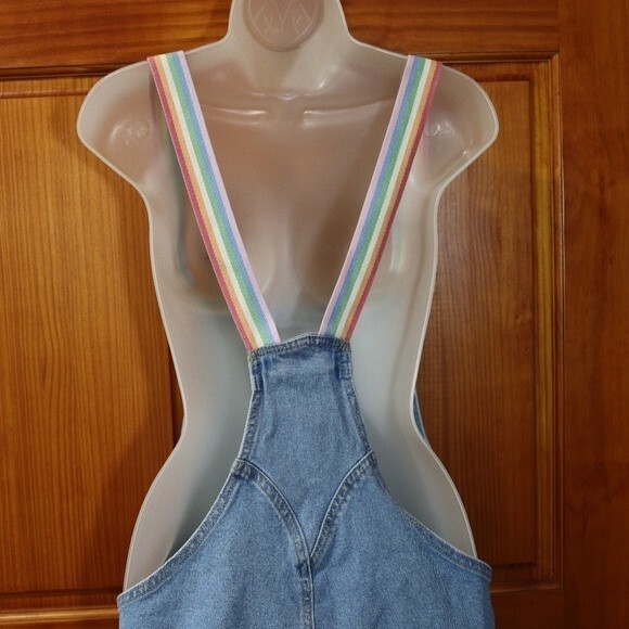 Target Pride Pastel Rainbow Queen Embroidered Shortalls Overall Shorts Medium - Picture 5 of 16